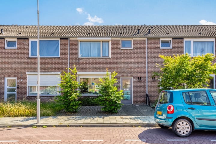 Lindenstraat 17 en Vogelwaarde foto