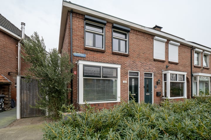 Lindestraat 138 in Enschede Foto