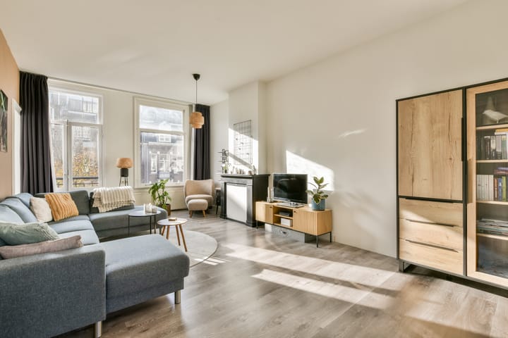 Linnaeusparkweg 113-2 in Amsterdam photo