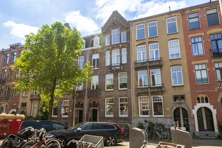 Photo of property Linnaeusparkweg 92-3, Amsterdam