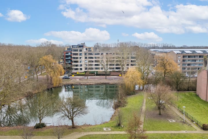 Linschotensingel 1B-G in Utrecht