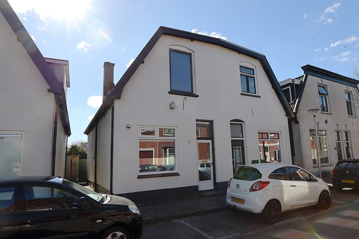 Lipperkerkstraat 142 en Enschede foto