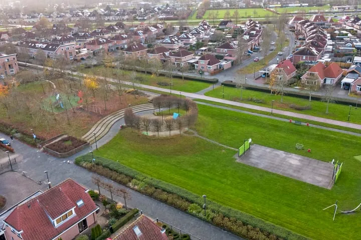 Lire 23 Dronten thumbnail 41