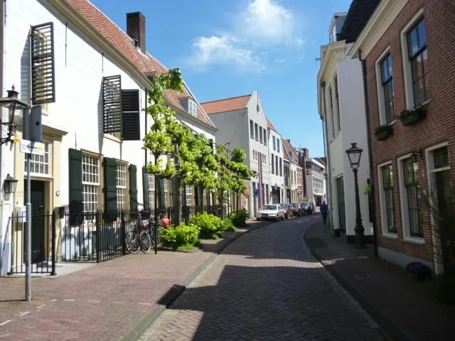 Team foto van Living Today in Leiden