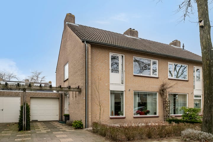 Photo of property Lodeizenstraat 9, Rosmalen