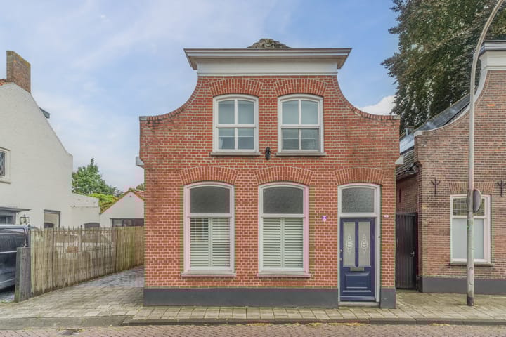 Loeffstraat 6 in Waalwijk Foto