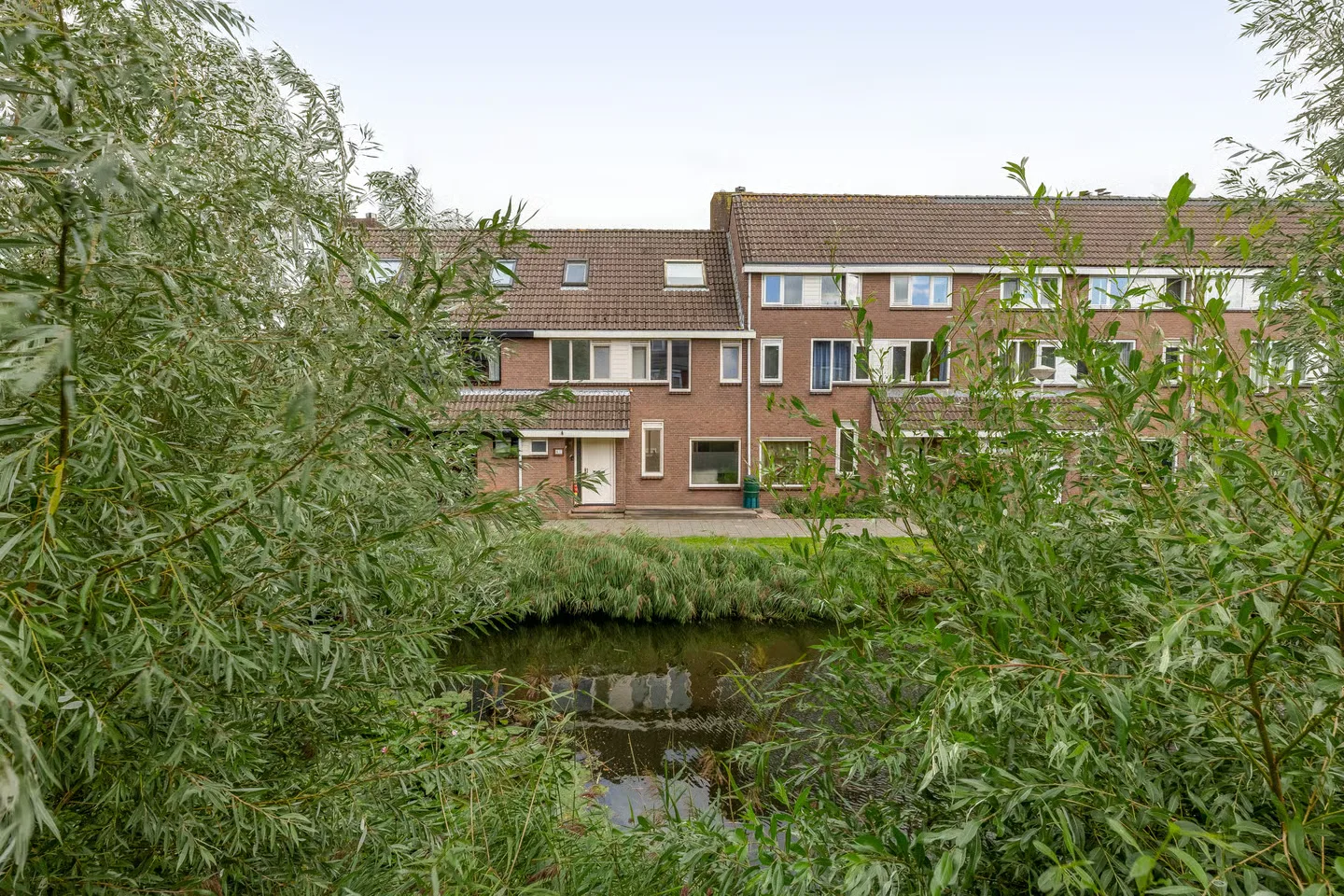 Loevestein 61 in Alphen aan den Rijn
