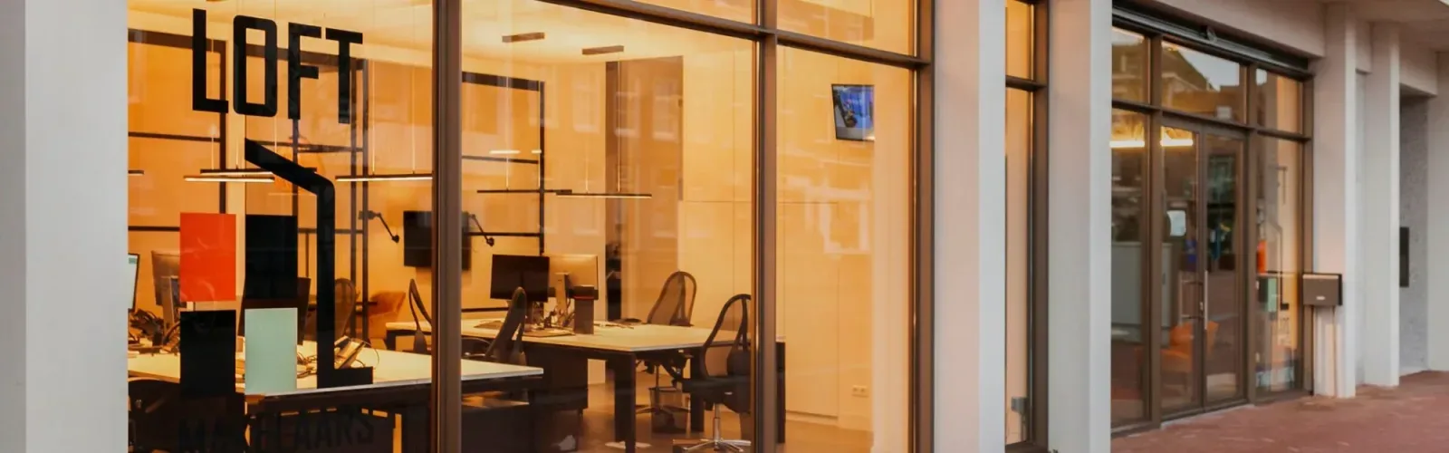 Team foto van LOFT MAKELAARS