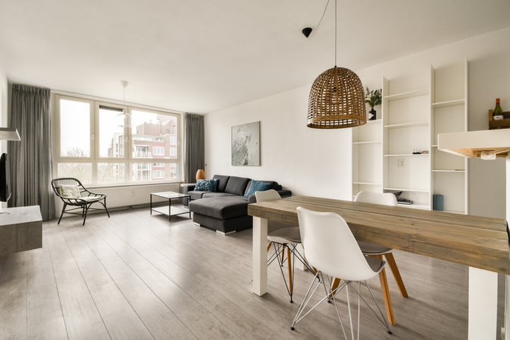 Logger 186 in Amstelveen foto