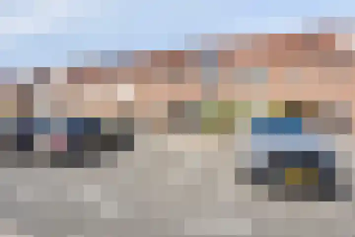 Logger 30 Volendam thumbnail 29