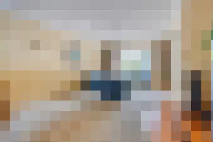 Logger 30 Volendam thumbnail 5