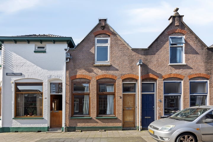 Lombokstraat 7 in Dordrecht foto