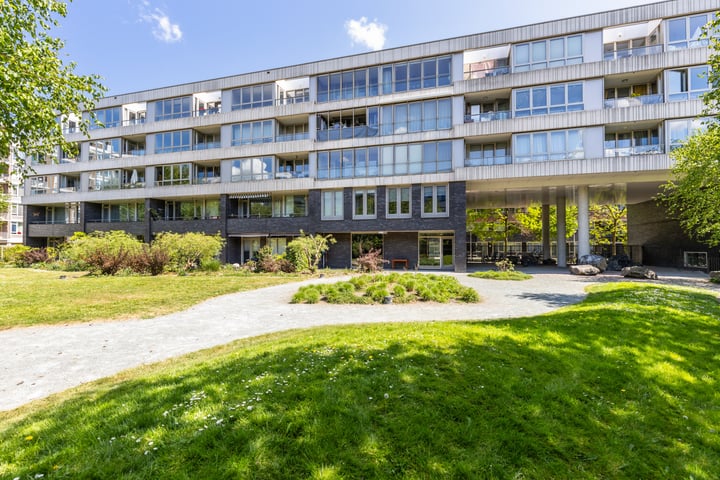 Loosduinenstraat 48 en Amsterdam foto