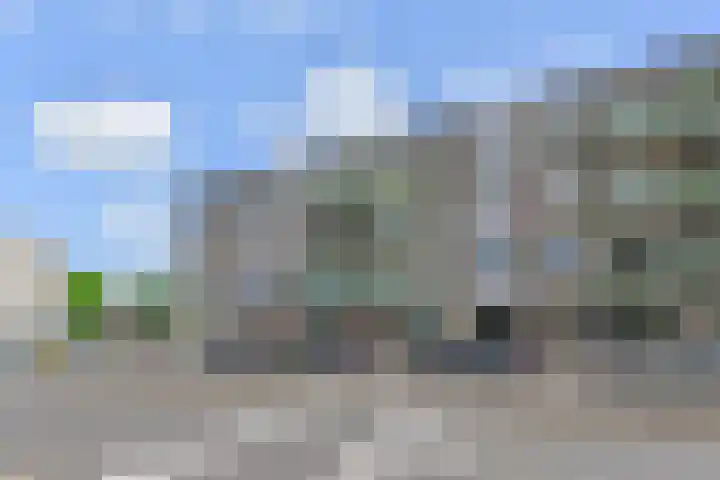 Loosduinse Uitleg 69 Den Haag thumbnail 18