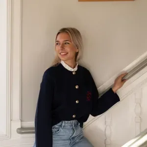 Photo of Lora Prasing