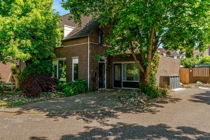 Losvloerstraat 15 in Geleen Foto