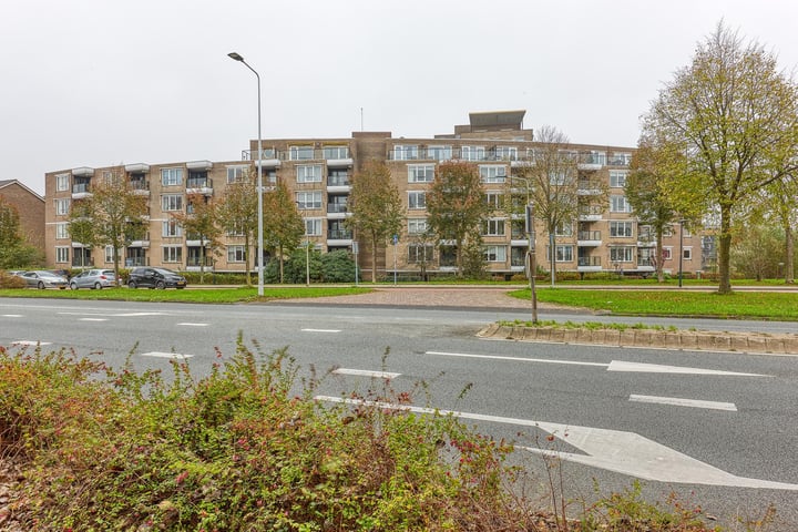 Louis Armstronglaan 71 in Leiden foto