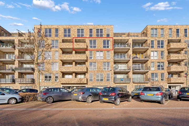 Photo of property Louis Armstronglaan 718, Utrecht