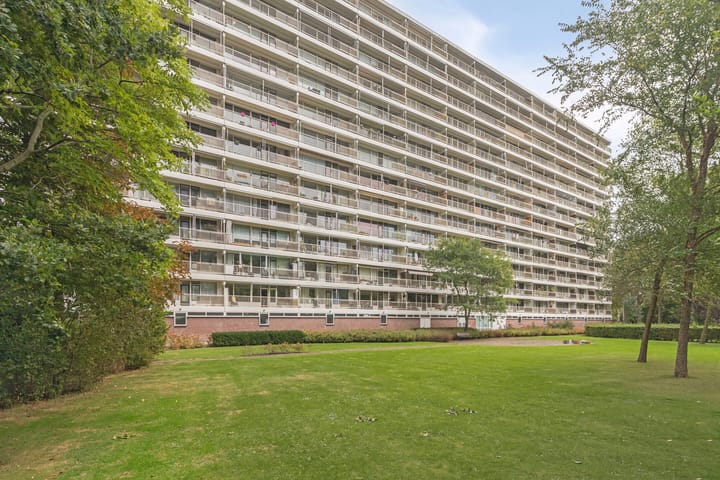 Louis Couperusplaats 27 in Capelle aan den IJssel Foto