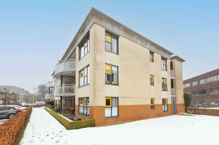 Louise Henriëttelaan 89 in Ede