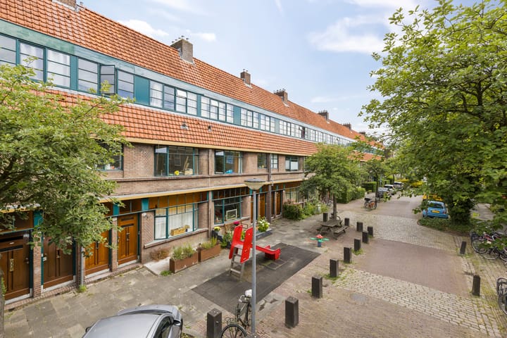 Louise Henriettestraat 25 in Groningen Foto