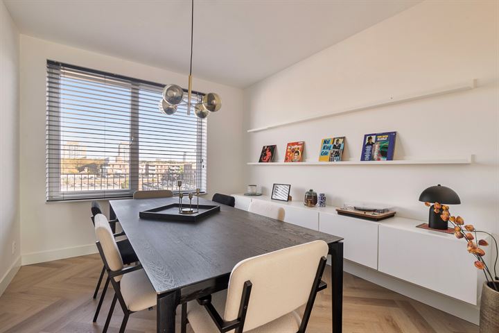 Louise Marie Loeberplantsoen 102 en Amsterdam foto