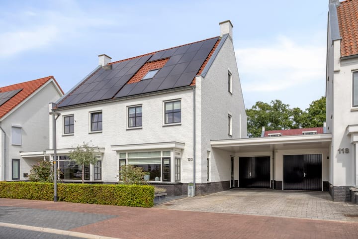 Lover 120 in Borne Foto