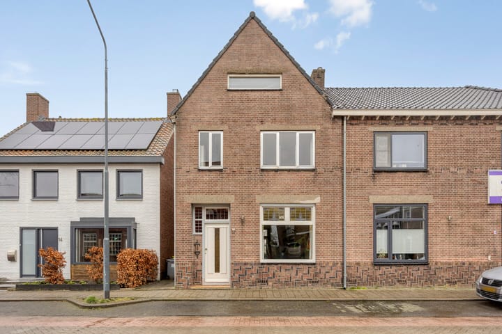 Photo of property Loveren 12, Baarle-Nassau