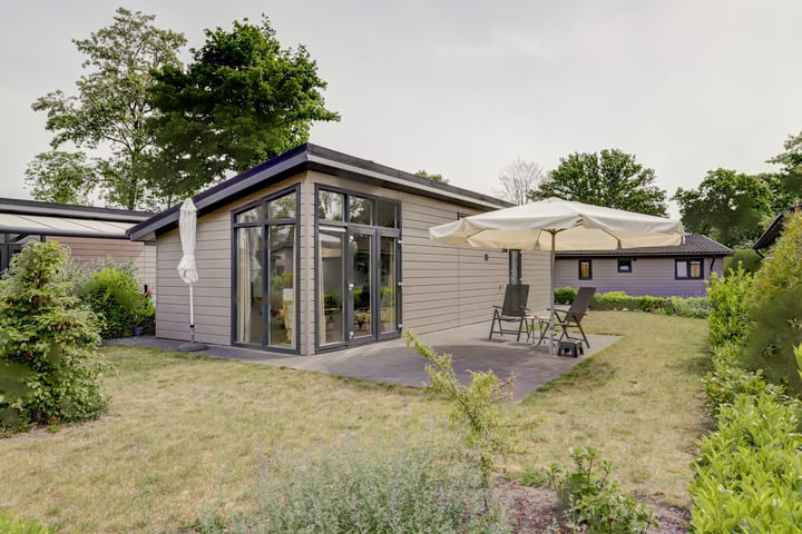 Loverensestraat 11R-270 in Cromvoirt photo