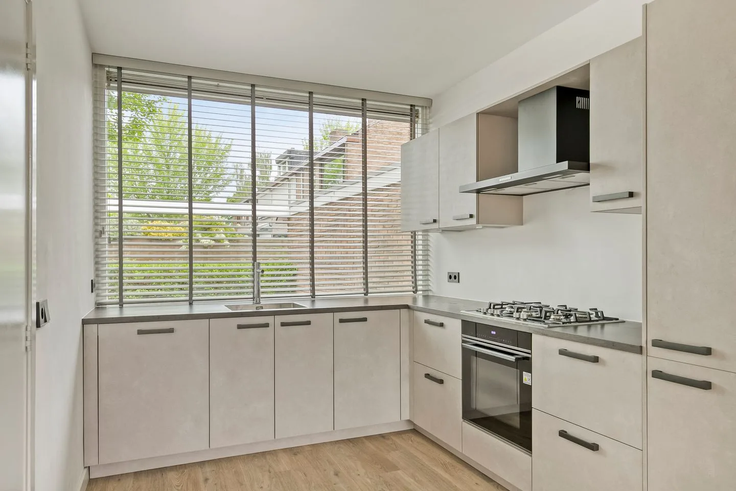 Lucas van Leydenstraat 33 Roosendaal foto 3