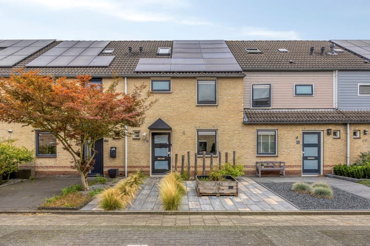 Lucretia van Merkenlaan 64 in Veenendaal photo