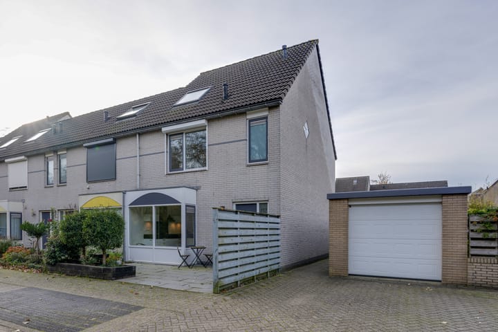 Foto van woning Luitje Broekemastraat 132, Purmerend