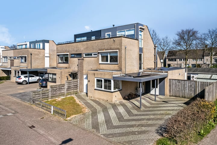 Lunterenstraat 25 dans Tilburg photo