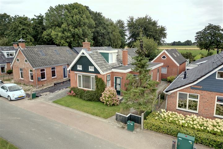 Lutjewegje 24 in Uithuizermeeden foto