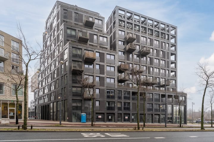 Lutonhof 345 en Amsterdam foto