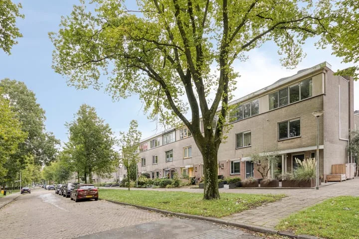 Luxemburglaan 209 Beverwijk foto 2