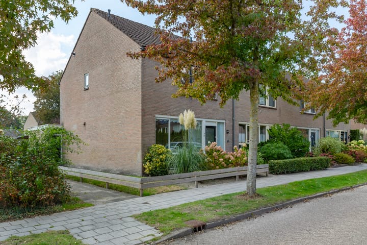 M.A. van Naamen van Eemneslaan 42 in Wilhelminaoord Foto