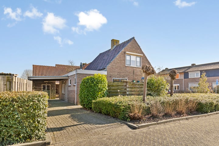 M. Baksstraat 15 en Aalst foto