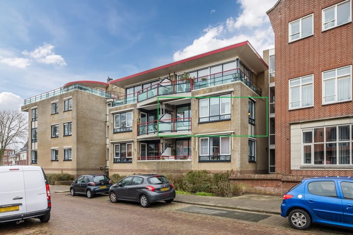 M.H. Tromphof 28 in Katwijk photo