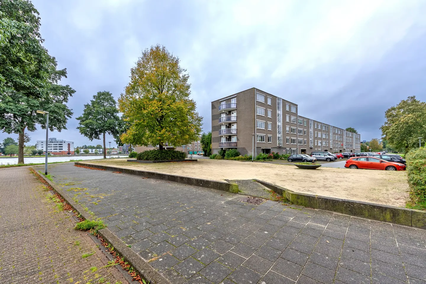 M.K. Gandhiplein 106 in Groningen