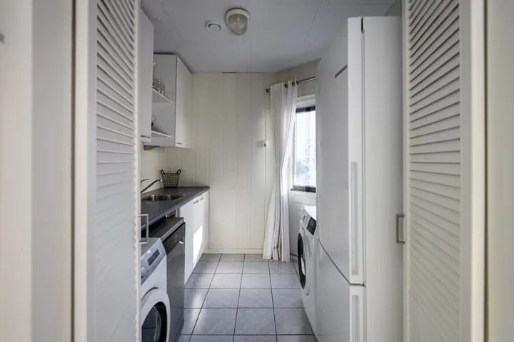 M. Ruyshof 19 Almere thumbnail 17