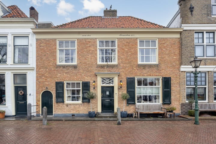 Photo of property Maarland Noordzijde 12, Brielle