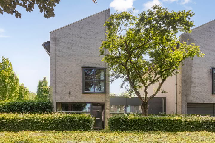 Maasbommelstraat 44 in Tilburg Foto