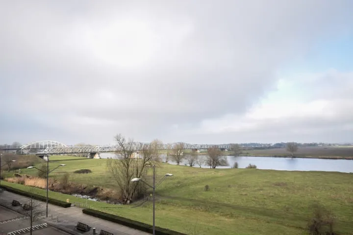 Maasboulevard 81 's-Hertogenbosch thumbnail 11