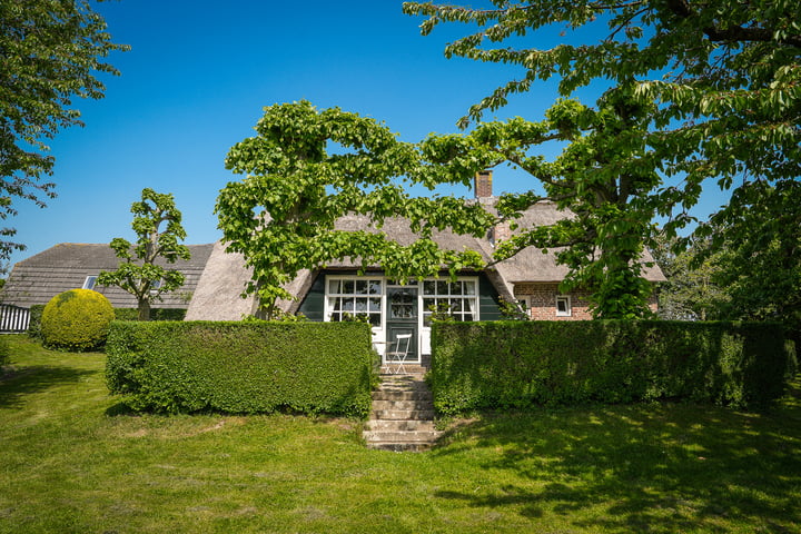 Maasdijk 71 in Poederoijen Foto