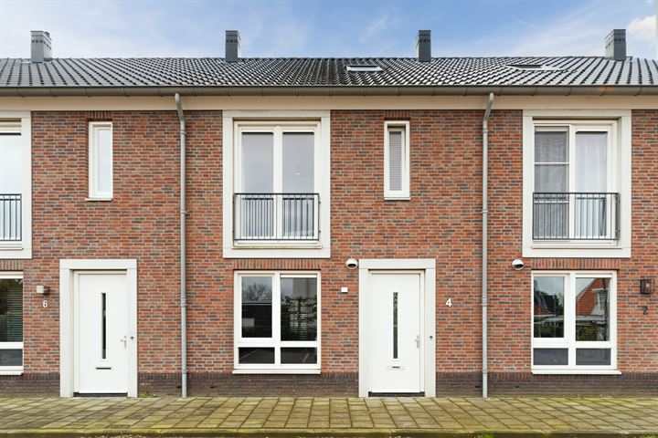 Maasgaard 4 en Wijk en Aalburg foto