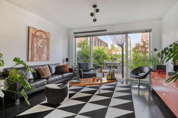 Maashavenkade 169 in Rotterdam Foto