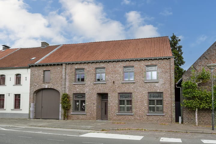 Maasheuvel 24 dans Roosteren photo