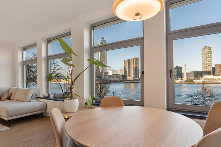 Maaskade 168B in Rotterdam Foto