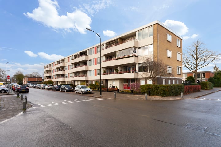 Maasstraat 51 in Apeldoorn foto